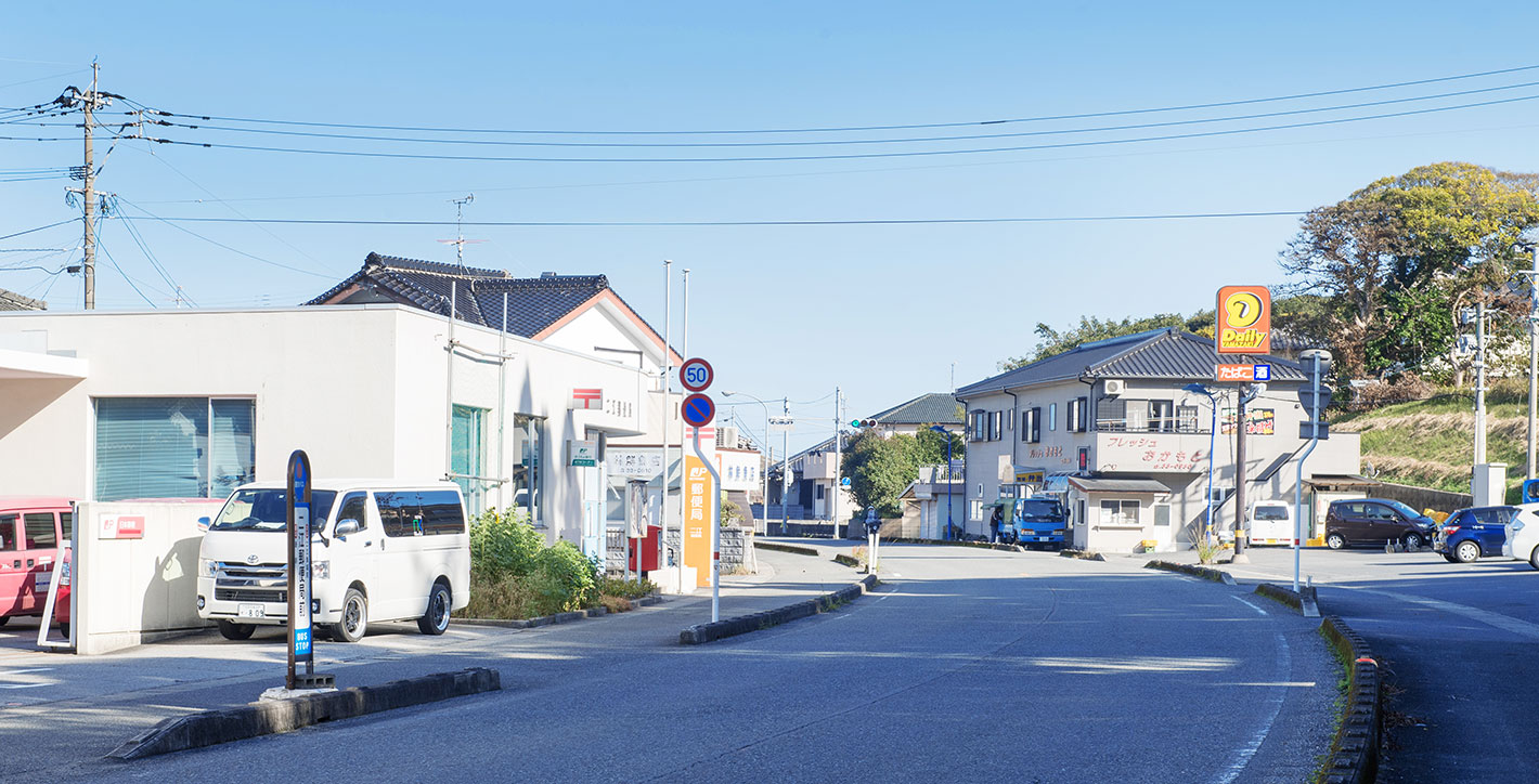 山本歯科医院前の通り